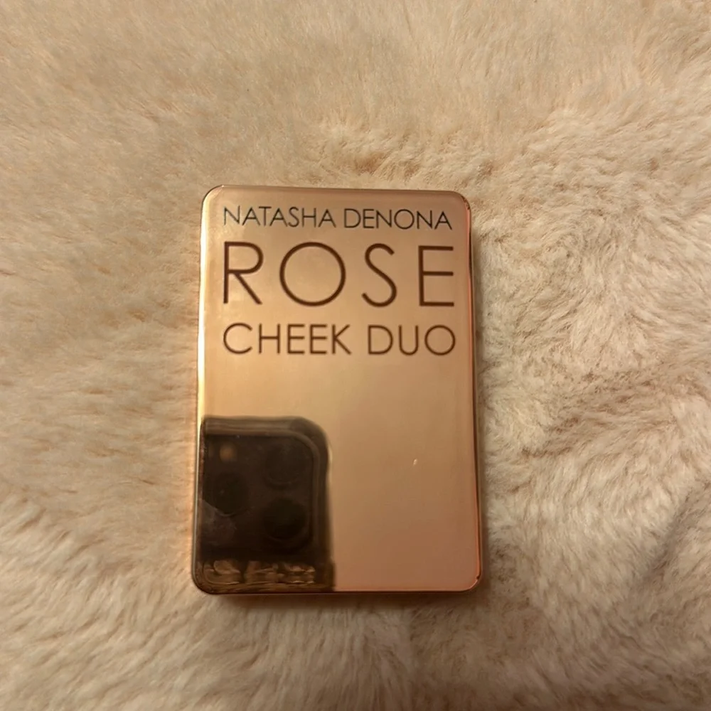 Brand new Natasha Denona Rose cheek duo